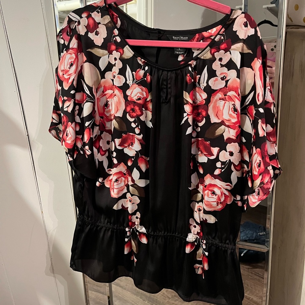 White House black market blouse